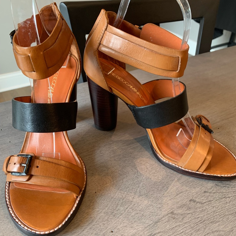 NWOT Rebecca Minkoff leather sandals. Tan, black and brown. Size 7.5
